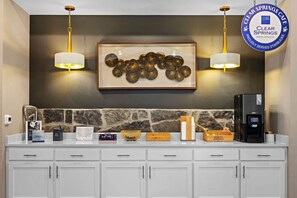 Interior - Landing | Amazing 1BD, Gym, Pool (New Braunfels)