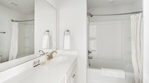 Bathroom - Landing | Stunning 3BD, Gym, Yoga Studio (Summerville)