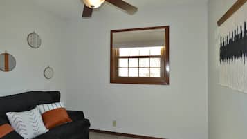 Televisión, chimenea