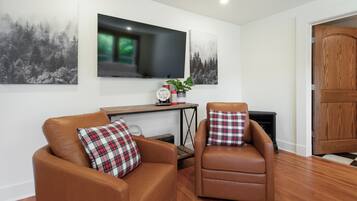 Blackout curtains, iron/ironing board, free WiFi