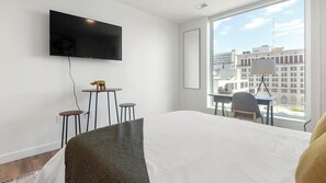 Desk, iron/ironing board, WiFi, bed sheets