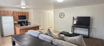 Spacious 3-Bed Townhome in Roosevelt, UT – Ideal for Outdoor Adventurers