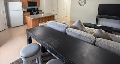 Spacious 3-Bed Townhome in Roosevelt, UT – Ideal for Outdoor Adventurers