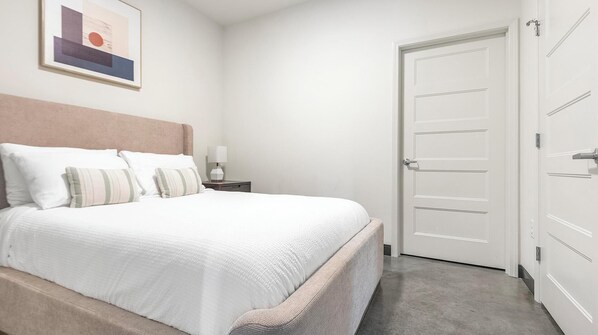 1 soveværelse, skrivebord, strygejern/strygebræt, Wi-Fi