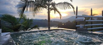 Resting paradise in El Peñol with a Hot Tub