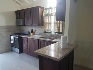 Microondas, horno y parrilla de estufa 