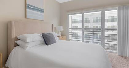 Landing at Mode at Hyattsville - 2 Bedrooms in ...