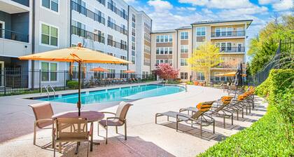 Landing | Incredible 2BD, Clubhouse, Gym