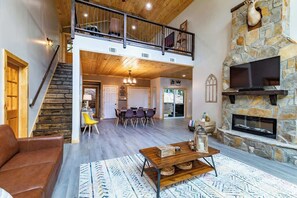 TV, fireplace, offices