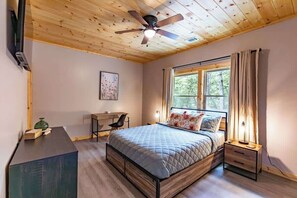 3 soveværelser, strygejern/strygebræt, weekendseng, Wi-Fi