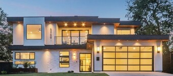 Spacious Elegant Escape in Prime Austin
