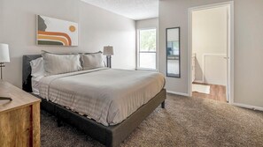 2 bedrooms, desk, iron/ironing board, WiFi - Landing | Spectacular 2BD, Gym, Clubhouse (Memphis)