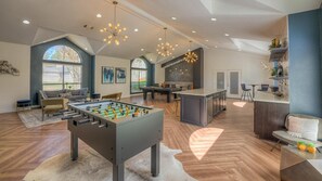 Games room - Landing | Stylish 2BD, Pool, Clubhouse (Memphis)