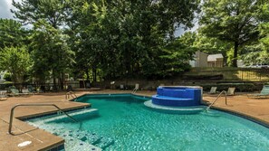 Pool - Landing | Spectacular 2BD, Pool, Clubhouse (Memphis)