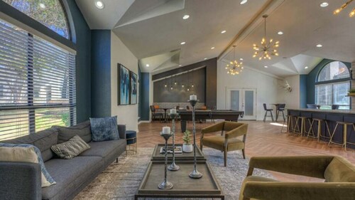 Landing | Modern 2BD, Gym, Game Room