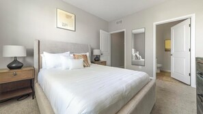 1 bedroom, desk, iron/ironing board, WiFi