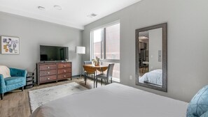 Desk, iron/ironing board, WiFi, bed sheets
