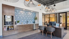 Interior - Landing | Chic Studio in Fort Collins (Fort Collins)