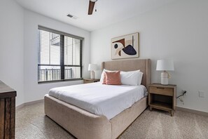2 bedrooms, desk, iron/ironing board, WiFi