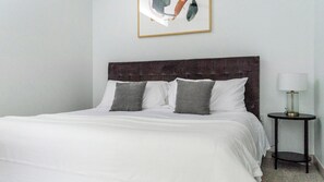 1 Schlafzimmer, Schreibtisch, Bügeleisen/Bügelbrett, WLAN