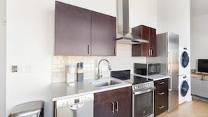 Fridge, dining tables - Landing | Spectacular 2BD, Clubhouse (Denver)