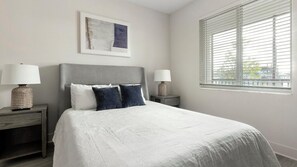 1 bedroom, desk, iron/ironing board, WiFi