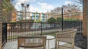Property grounds - Landing | Stunning Studio, Pool, Gym (Raleigh)