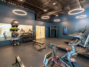 Fitness facility - Landing | Beautiful Studio, Gym, Pool (Raleigh)