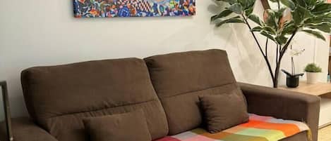 TV