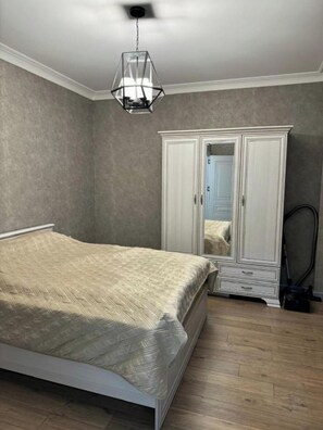 2 Schlafzimmer, Bügeleisen/Bügelbrett, WLAN, Bettwäsche