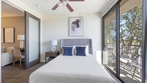 1 bedroom, desk, iron/ironing board, WiFi