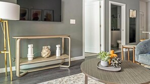 Smart TV - Landing | Incredible 1BD, Gym, Game Room (Avondale Estates)