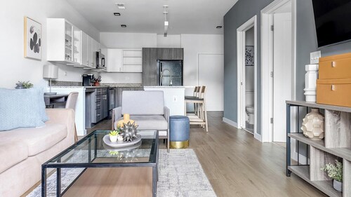 Landing | Amazing 1BD, Gym, Clubhouse