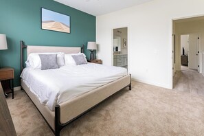 3 bedrooms, desk, iron/ironing board, WiFi - Landing | Chic 3BD, Clubhouse, Pool (Leland)