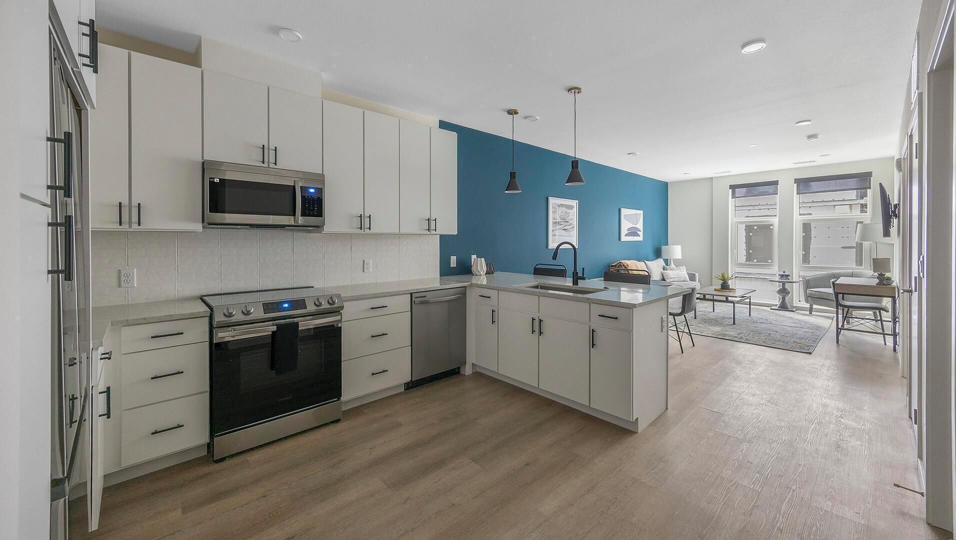 Kühlschrank, Esstisch