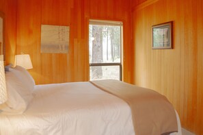 5 habitaciones, tabla de planchar con plancha, wifi y ropa de cama