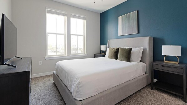 1 bedroom, desk, iron/ironing board, WiFi
