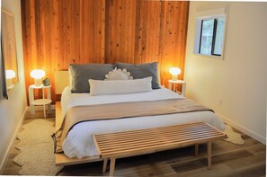 3 chambres, fer et planche à repasser, Wi-Fi, draps fournis