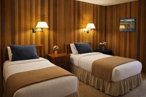 3 quartos, ferros/tábuas de passar roupa, Wi-Fi, roupa de cama