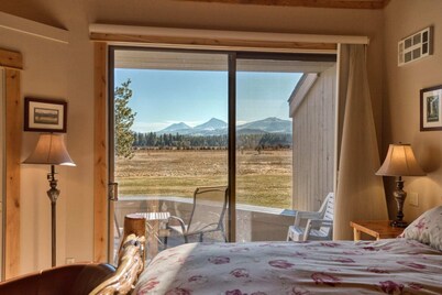 Black Butte Ranch Lodge Room 002