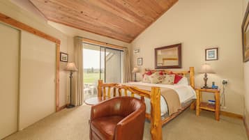 1 chambre, fer et planche Ă repasser, Wi-Fi, draps fournis