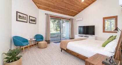 Black Butte Ranch Lodge Room 018