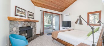 Black Butte Ranch Lodge Room 018