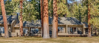 Black Butte Ranch Lodge Room 019
