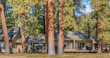 Black Butte Ranch Lodge Room 020