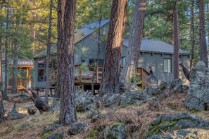 Exterior - Black Butte Ranch Ridge Cabin 010 (Black Butte Ranch)