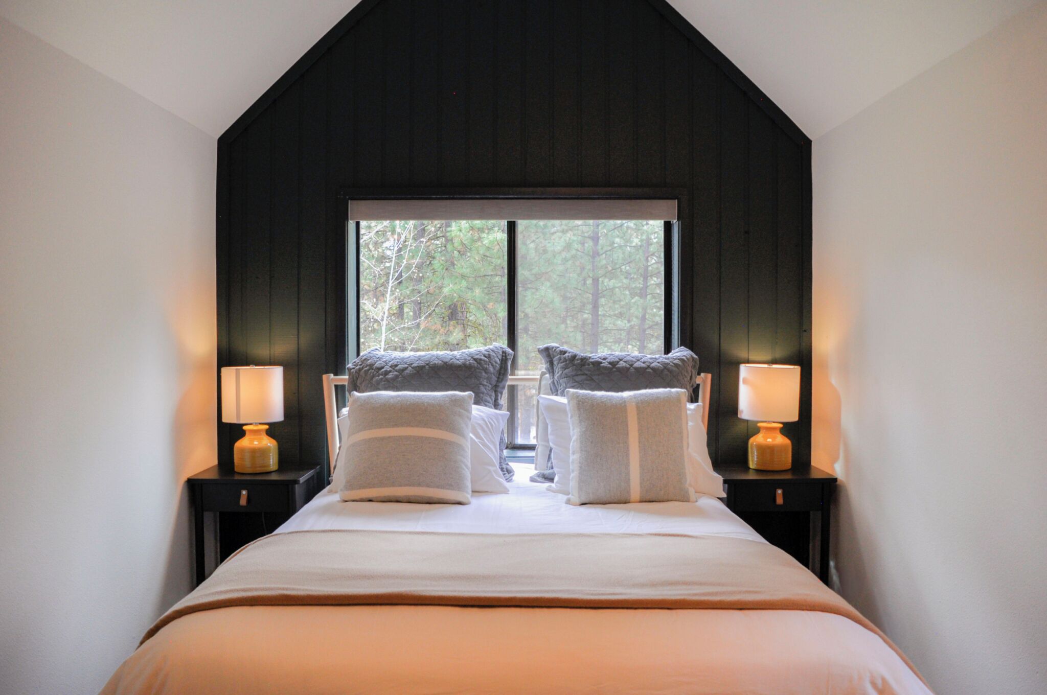 4 Schlafzimmer, Bügeleisen/Bügelbrett, WLAN, Bettwäsche