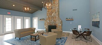 Landing | Beautiful 1BD, Gym, Clubhouse