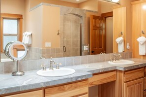 Haartrockner, Handtücher