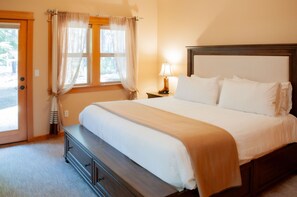 4 Schlafzimmer, Bügeleisen/Bügelbrett, WLAN, Bettwäsche